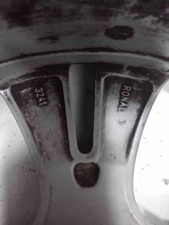 Llanta ford focus lim. (cb8)    |   